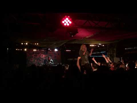 Tommy Genesis - Daddy