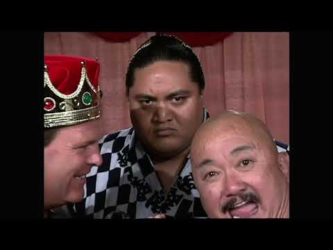 Jerry "The King" Lawler's court feat Yokozuna & Mr Fuji. (WWF)