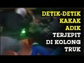 Viral Detik Detik Evakuasi Kakak Dan Adik Pengendara Sepeda Motor Terjepit Di Kolong Truk