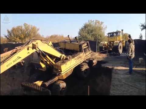 TOP Extreme Dangerous Idiots Bulldozers Climbing Skills - Crane Fails Compilation - Excavator In Mud