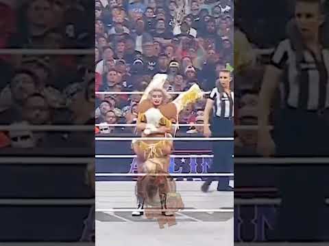 Peligrosa esa movida de Toni Storm 👀 #timeless #tonistorm #mercedesmone #aew #wrestling #luchalibre