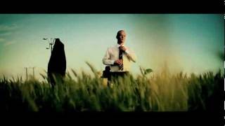 Chicane feat. Adam Young - Middledistancerunner