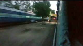 preview picture of video 'Skipping Karonda station at morning 5:30am || overtake Itarsi Jhansi Passenger'