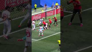 Beiranvand comes up big with a huge save! 🧤🇮🇷 #FIFAWorldCupOnYT