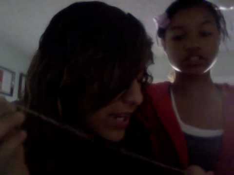 Rajae & Kyra Singing