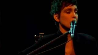 Adriana Calcanhotto -- Clandestino - Vídeo Oficial