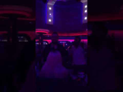 Nasuf Tirona -Trendafili blu