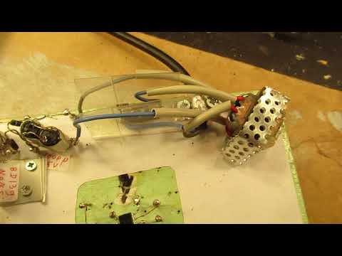 You want to make a succesfull (pre) audio amplifier? listen to your power supply first (schematic)