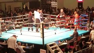 Sensacional KO de Ismael Barroso sobre Martín Escobar (2do round)