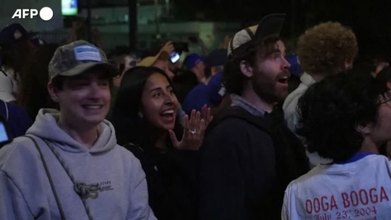 World Series di baseball, e' ancora Dodgers: la gioia dei tifosi a Los Angeles