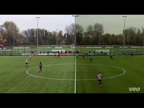 Thijs Blaak nr8 na 11 weken weer terug op het veld. Excelsior Rotterdam o18-  Alphense Boys o18  5-0