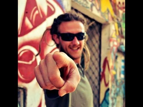 Mc COLGADO feat BRAINLESS - Gimi Di Good Vibracion