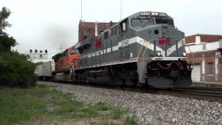preview picture of video 'NS 251 w/ Monongahela 8025 at Carthage, Ohio'