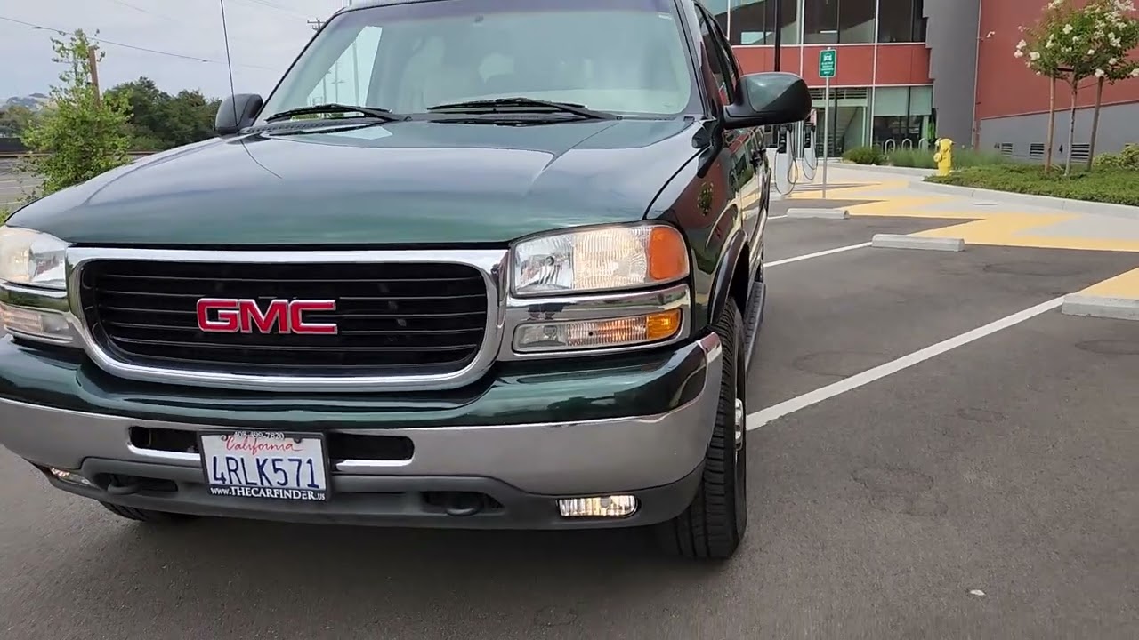 2001 Yukon XL 2500 Walk Around