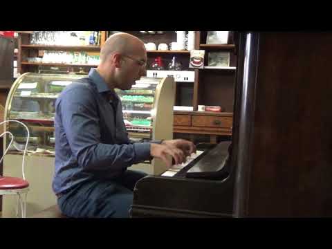 Super Mario Bros. stride piano medley, Martin Spitznagel