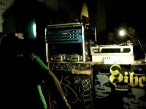 RAS TERRY GAD ON JAH LION SOUND SYSTEM