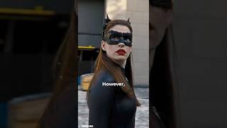 Download lagu Secrets of Anne Hathaway's Catwoman Outfit! #DarkKnightRises mp3