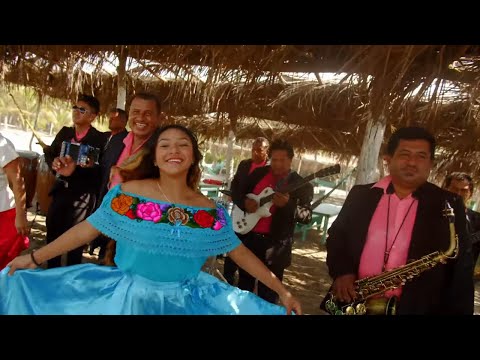 La Luz Roja De San Marcos - Popurrí Las Amarillas [Video Oficial]
