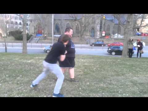 desRow vs HuK WRESTLING MATCH