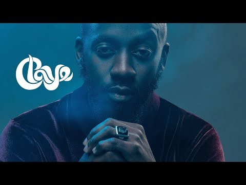 Claye - WALLS (Official Lyric Video)