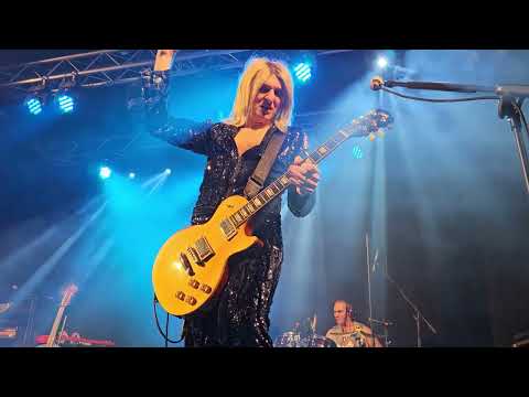 Absolute bowie live at Holmfirth picture dome February 14th 2025