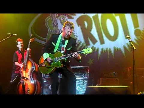 Brian Setzer Rockabilly Riot - This Cats On A Hot Tin Roof