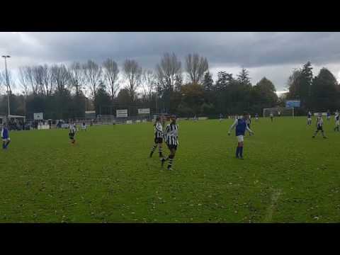 SCO JO13-1 verslaat VVO JO13-2 met 1-5. (op 5 november 2016)