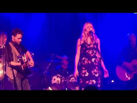 Sara Beck "I Know These Hills" Kevin Costner & Modern West