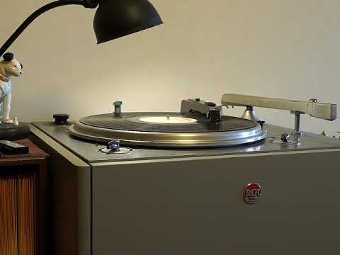 Loco Motives / Joe Venuti and The Blue Five