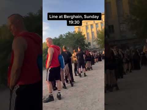 Berghain Berlin Waiting Queue ⛓🇩🇪 #berghain #berlin #sunday #club #techno  🎥 @tito.iliev