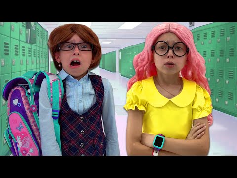 Alice and her best friend Stacy - story about school bullying