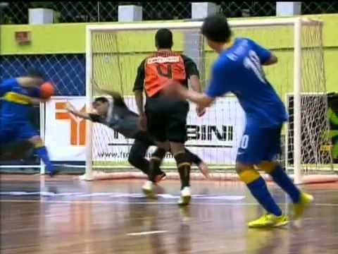 Carlos Barbosa goleia e leva o titulo do Mundial de Clubes