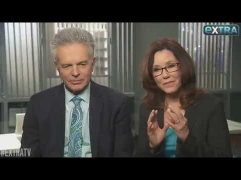 Mary McDonnell & Tony Denison - ExtraTV