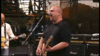 Pixies - 01/26 - Bone Machine (Sell Out Pixies Reunion Tour 2004 Intro)