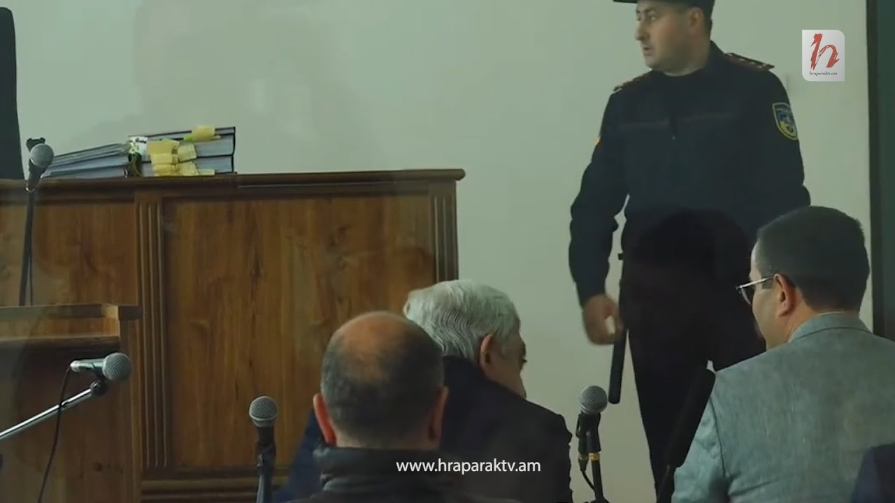 Սերժ Սարգսյանը ներկայացավ իր գործով դատական նիստին․ աջակիցները նրան ծափերով դիմավորեցին