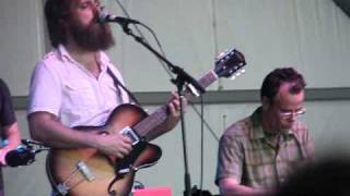 Iron &amp; Wine - Carousel ( LIVE ) From Bonnaroo - 2008