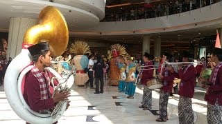 Download lagu Tanjidor Betawi-Sanggar Yudha Asri di Central Park, Jakarta acara 17 Agustus 2013 mp3 Download lagu Tanjidor Betawi-Sanggar Yudha Asri di Central Park, Jakarta acara 17 Agustus 2013 mp3