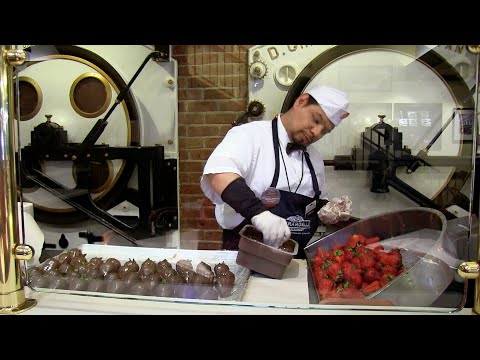 You can eat Chocolate in San Francisco’s Ghirardelli Square