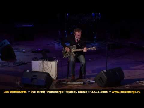 Leo Abrahams, "Signal"