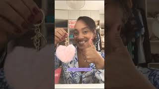 Testando dica com chaveiro pelúcia 🥰#presente #lojaemcasa #lojadecosmeticos #lojadebairro