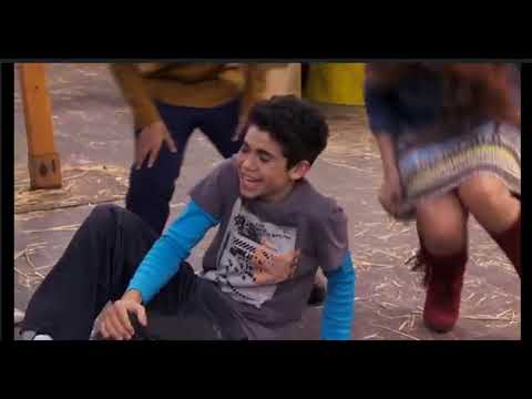 Jessie Saison 2 - C'est la fête de Jessie - Episode 11 - 1/7