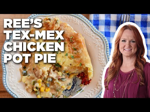 Ree Drummond's Tex-Mex Chicken Pot Pie | The Pioneer...