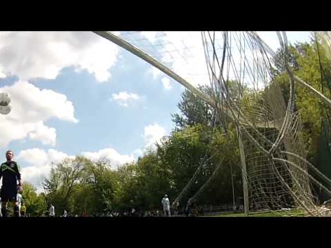 Pierwsza w historii bramka w meczu Coco Jambo. Wersja dla kibiców w Kazachstanie.