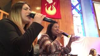 Perfume a tus pies Fragrance at your feet cover