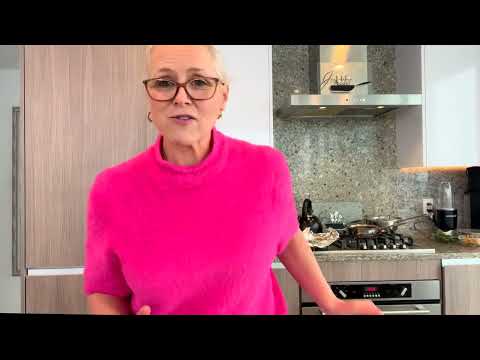 Jacqueline Cooks...Rice Cake Delights