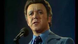 Отрывок из программы "Песня года" (1977 год)