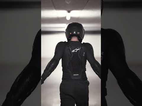 Taking #wearyourgear to the next level with the Alpinestars Bionic V2 Jacket 🔥!