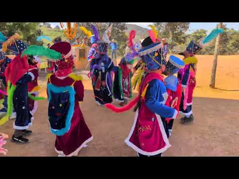 Danza de "Los CHINELOS" en Los Pinos mpio. De Atlixtac Gro. (Fiesta en honor a San Judas Tadeo)
