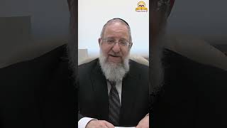 האם צריך להסיר את המשקפיים בזמן קריאת שמע | הרב ירון אשכנזי