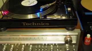 Video thumbnail for Technics SL-1200GLD in action! by Panotaker